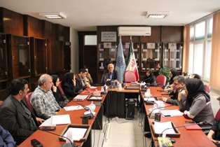 مدیریت بهره گیری صحیح بیمارستان ها از فرآورده های خونی با معاونین سازمان انتقال خون بررسی شد